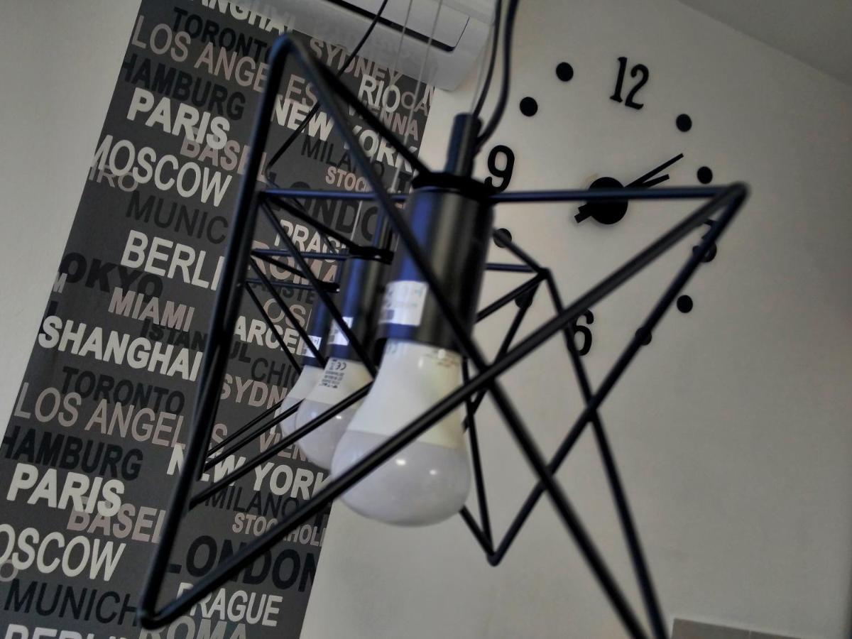 Time Keeper - Self Check In Apartamento Osijek Exterior foto